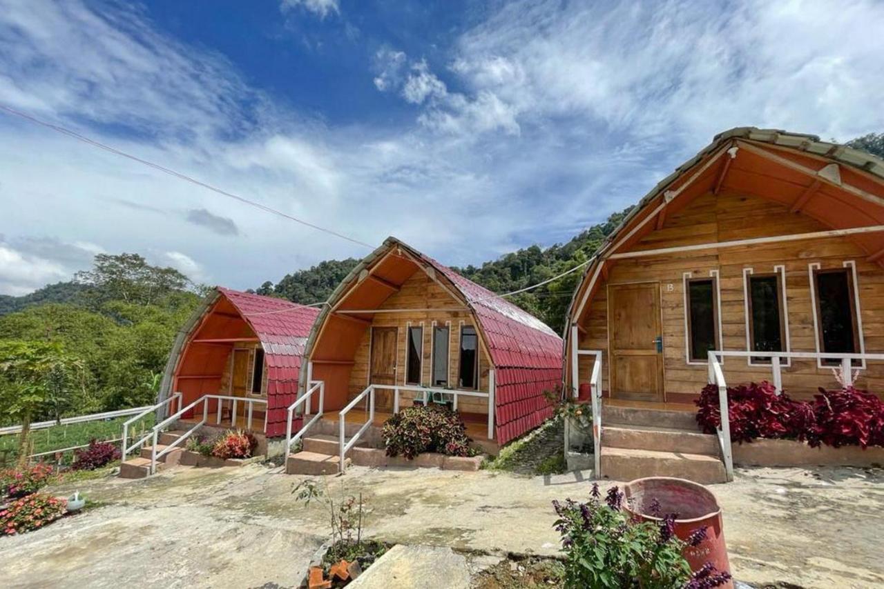 Penginapan Puncak Dua Mitra Reddoorz ブラスタギ エクステリア 写真